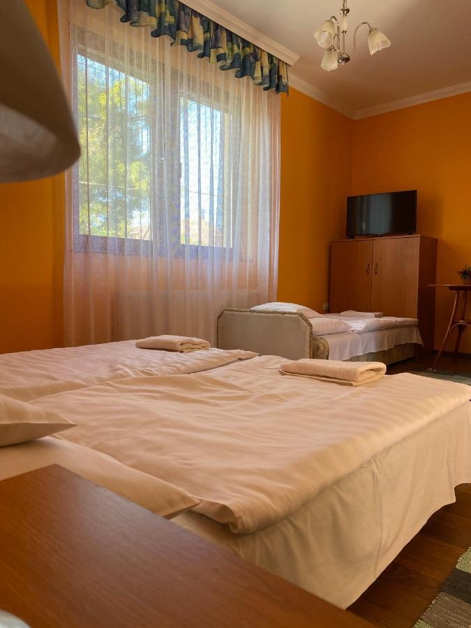 Apartman Dóra Hajdúszoboszló Zewnętrze zdjęcie