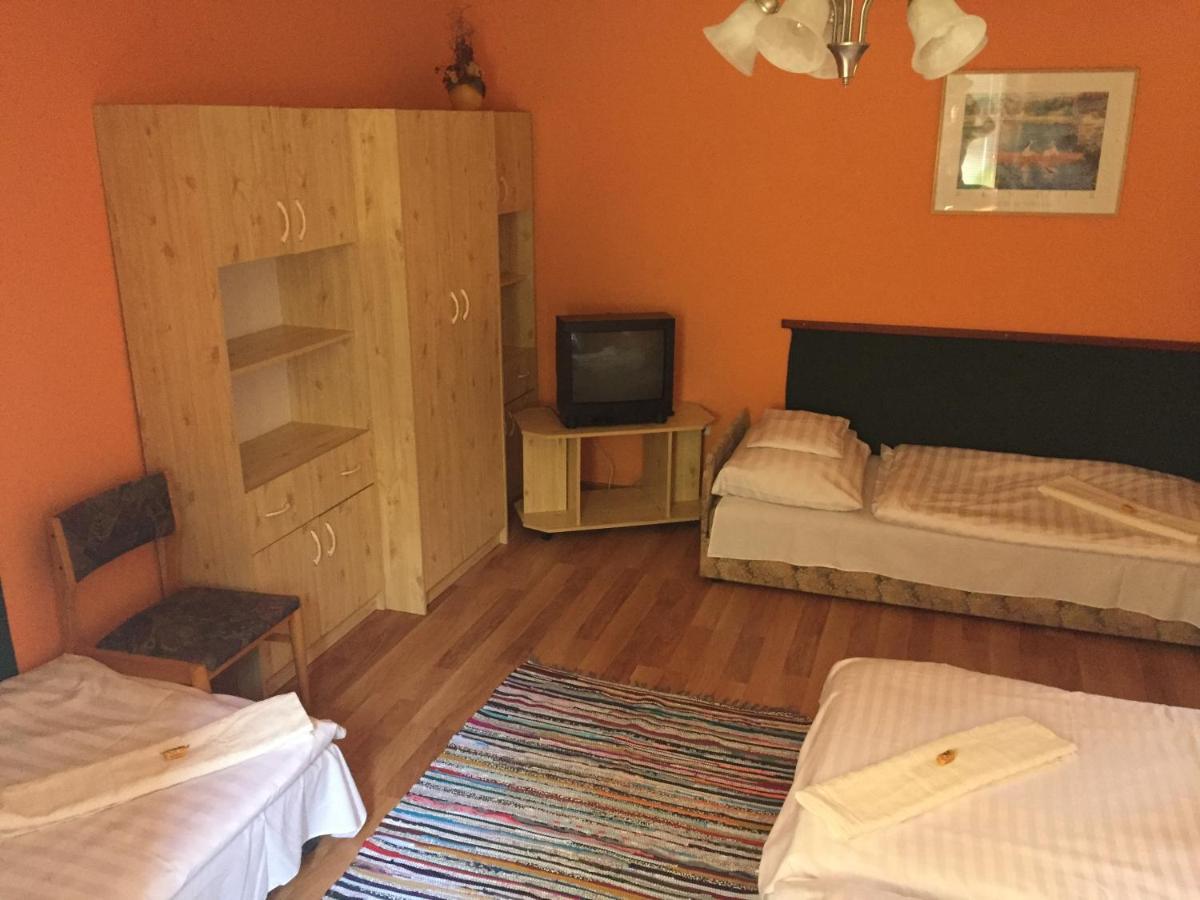 Apartman Dóra Hajdúszoboszló Zewnętrze zdjęcie