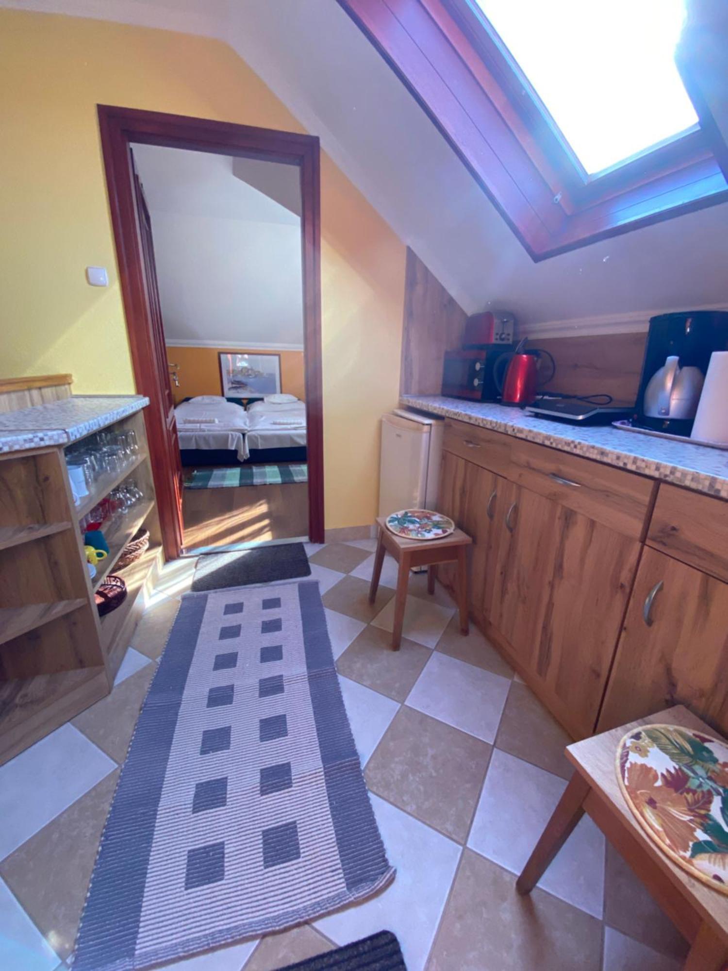 Apartman Dóra Hajdúszoboszló Zewnętrze zdjęcie