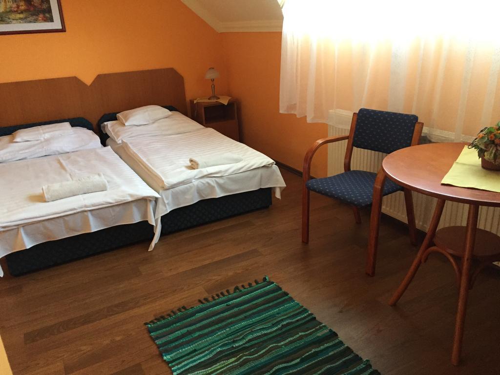 Apartman Dóra Hajdúszoboszló Zewnętrze zdjęcie