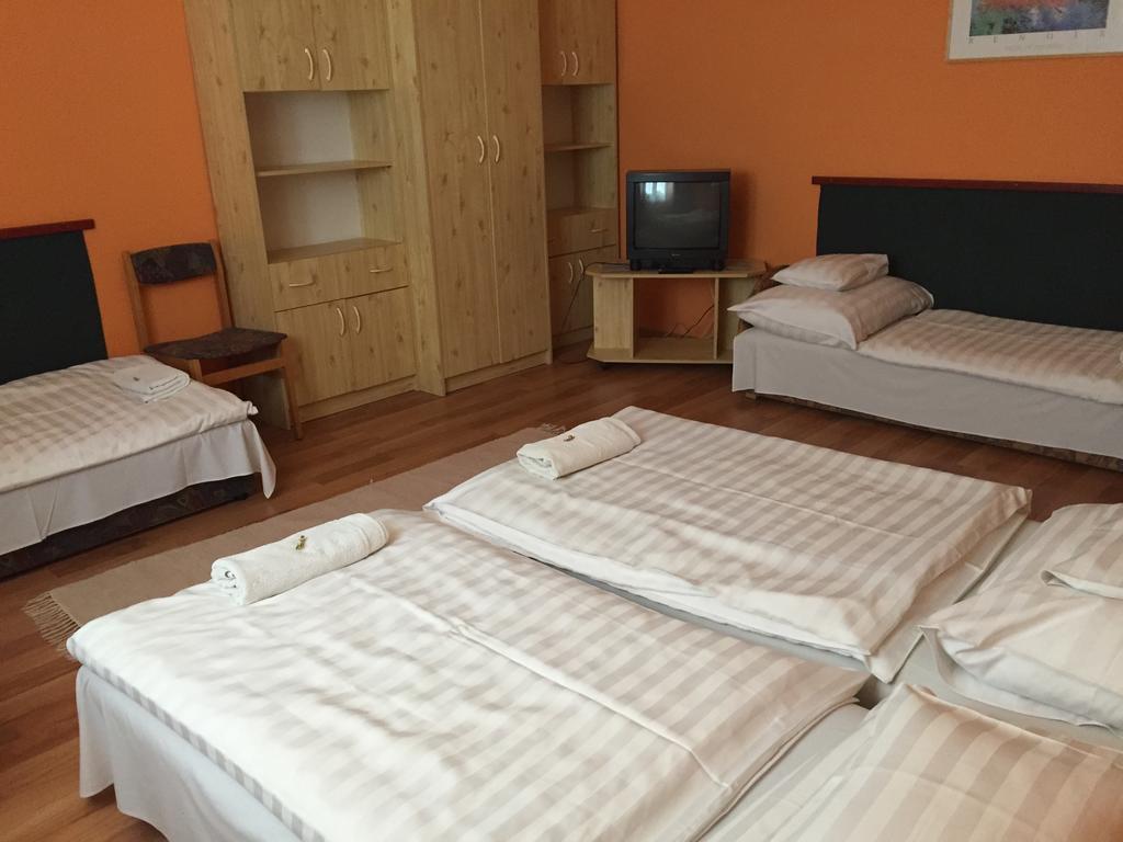 Apartman Dóra Hajdúszoboszló Zewnętrze zdjęcie